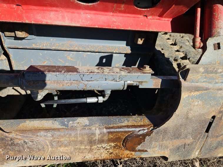 image for item EI3532 2015 Takeuchi  TL8 tracked skid steer loader