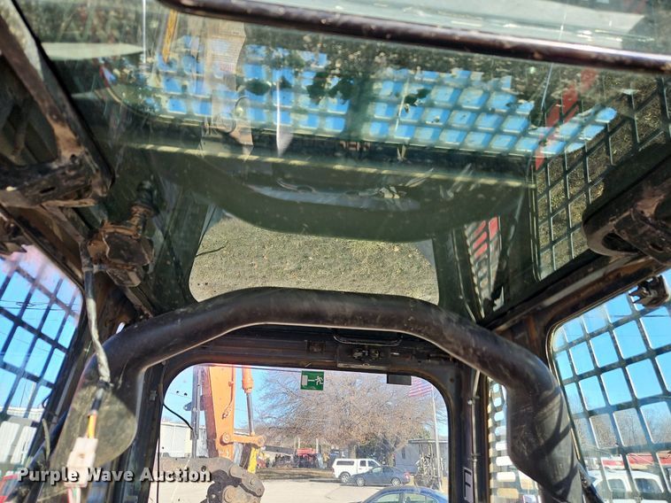 image for item EI3532 2015 Takeuchi  TL8 tracked skid steer loader