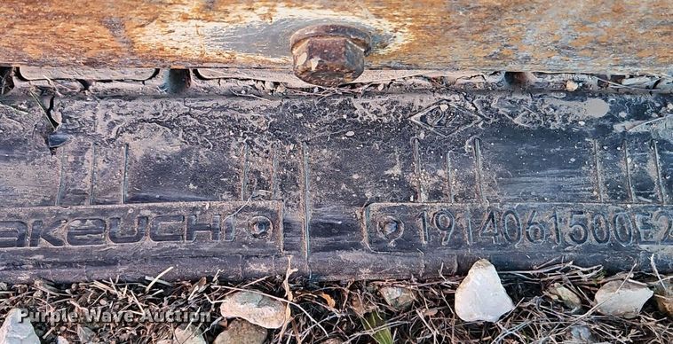 image for item EI3532 2015 Takeuchi  TL8 tracked skid steer loader