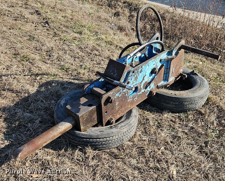 image for item EI3565 Okada breaker