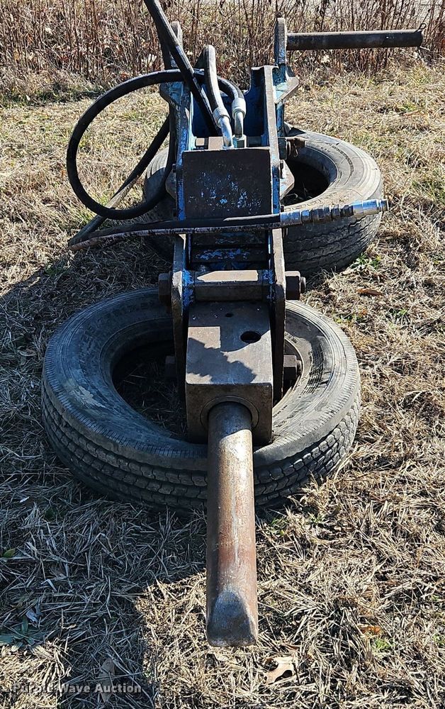 image for item EI3565 Okada breaker