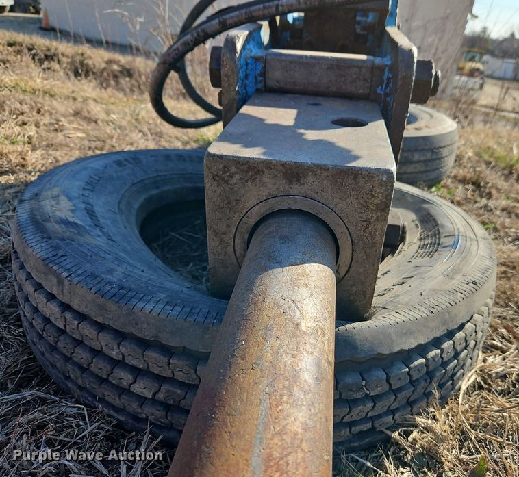 image for item EI3565 Okada breaker