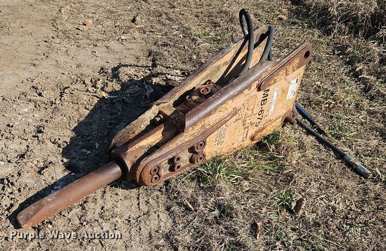 image for item EI3566 Stanley MB-675 breaker