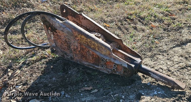 image for item EI3566 Stanley MB-675 breaker