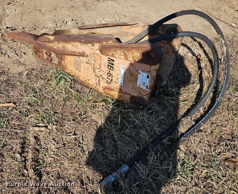 image for item EI3566 Stanley MB-675 breaker