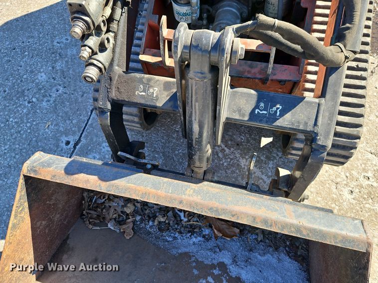 image for item EI3574 2016 Ditch Witch SK752 compact utility loader