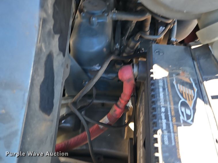 image for item EI3574 2016 Ditch Witch SK752 compact utility loader