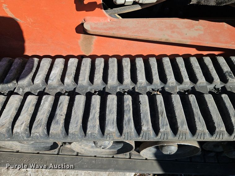 image for item EI3574 2016 Ditch Witch SK752 compact utility loader