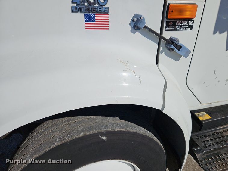 image for item EI3575 2000 International 4700 bucket truck