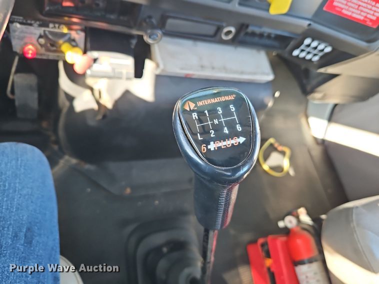 image for item EI3575 2000 International 4700 bucket truck