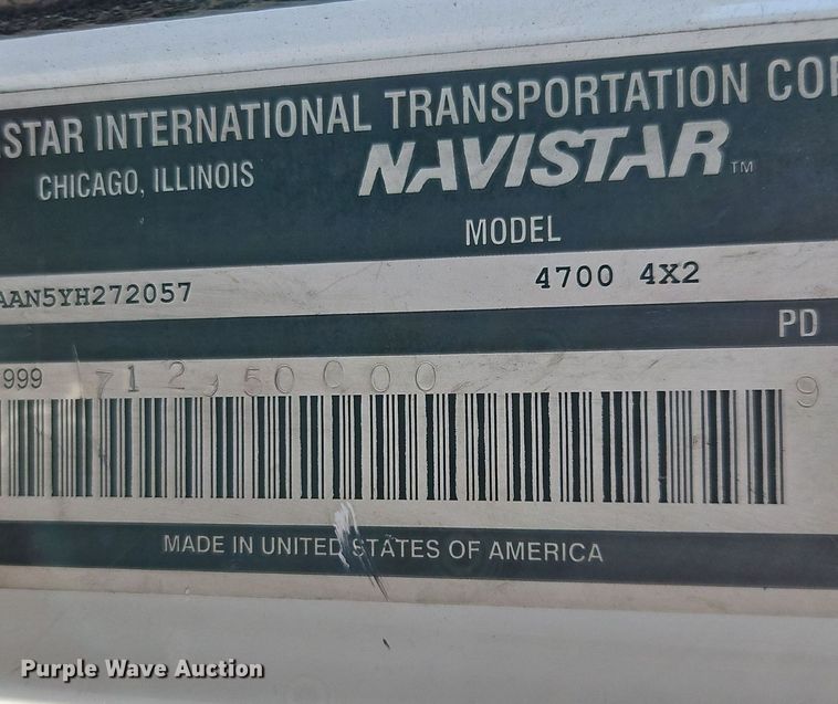 image for item EI3575 2000 International 4700 bucket truck