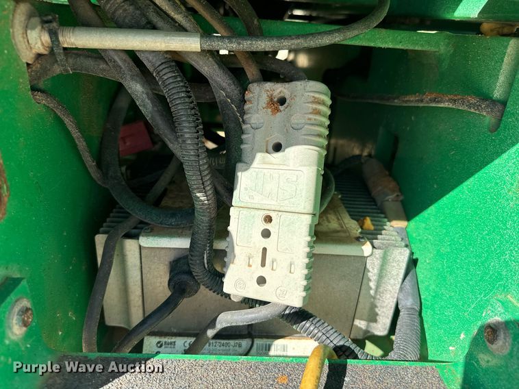 image for item EJ0266 2012 JLG 1930 ES scissor lift