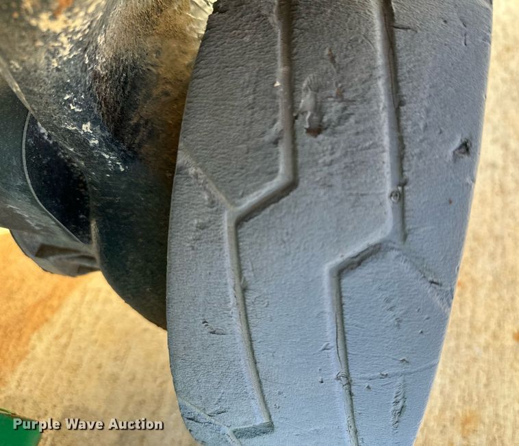 image for item EJ0266 2012 JLG 1930 ES scissor lift