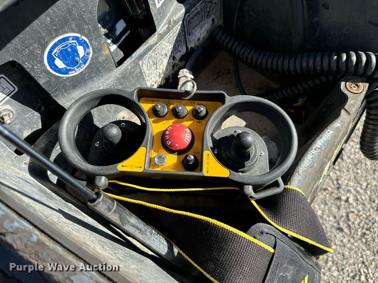 image for item EJ0271 Bomag  BMP8500 trench compactor