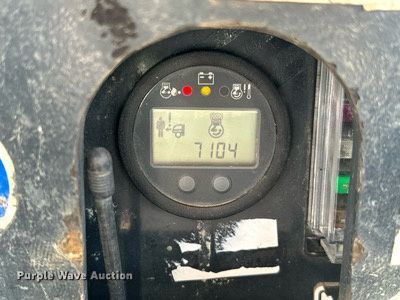 image for item EJ0271 Bomag  BMP8500 trench compactor