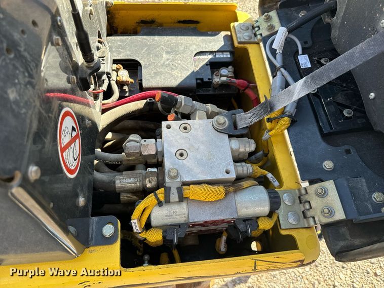 image for item EJ0271 Bomag  BMP8500 trench compactor