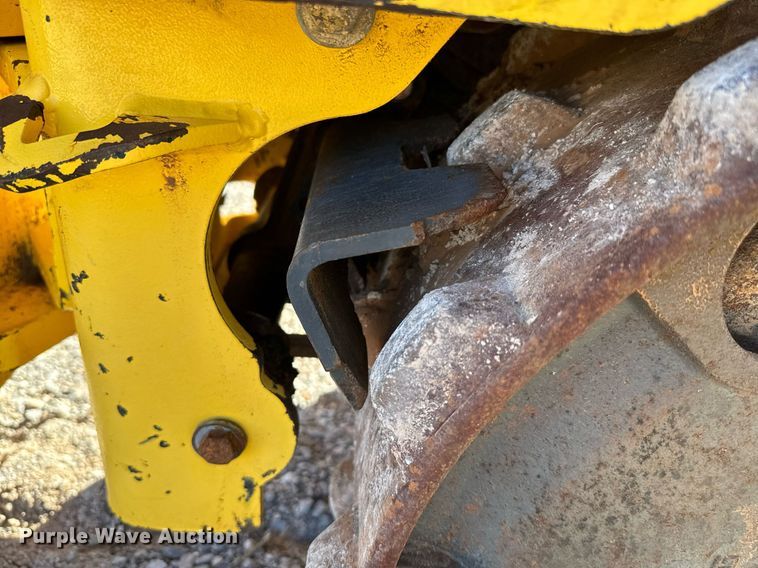 image for item EJ0271 Bomag  BMP8500 trench compactor