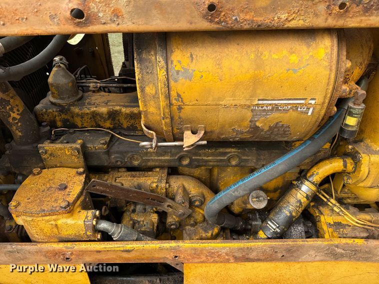 image for item EJ0284 1977 Caterpillar  D6D dozer