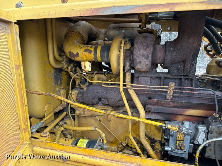 image for item EJ0284 1977 Caterpillar  D6D dozer