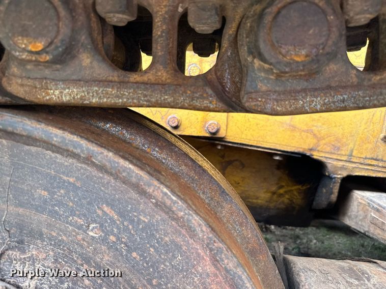 image for item EJ0284 1977 Caterpillar  D6D dozer