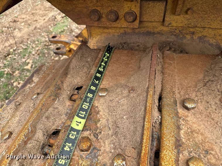 image for item EJ0284 1977 Caterpillar  D6D dozer