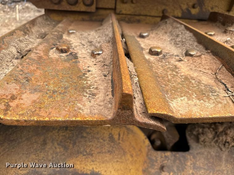 image for item EJ0284 1977 Caterpillar  D6D dozer