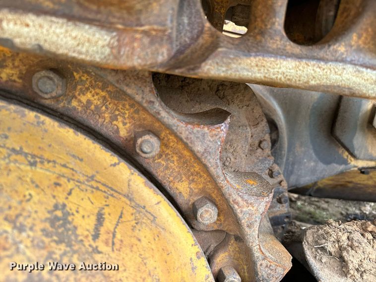 image for item EJ0284 1977 Caterpillar  D6D dozer