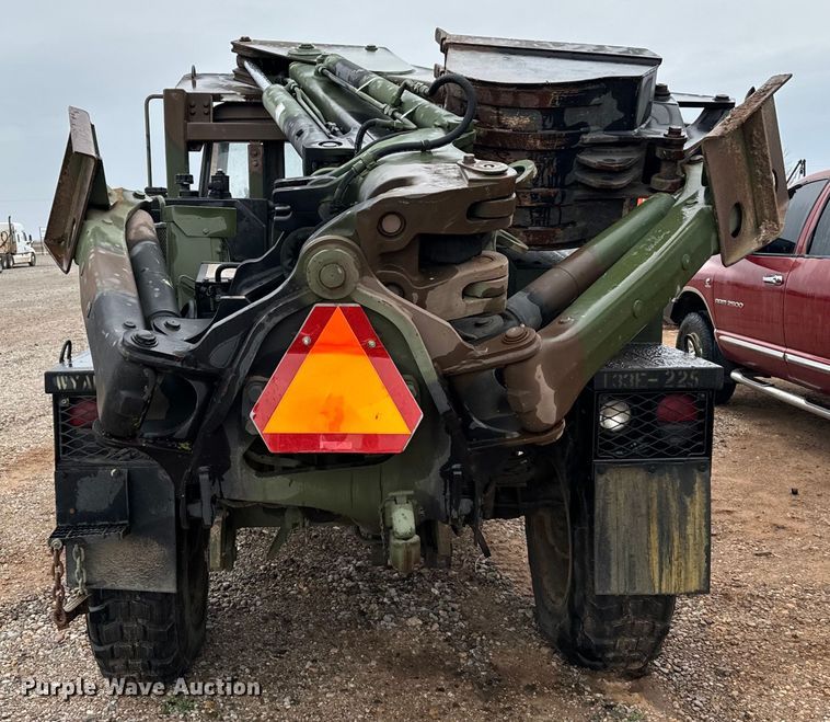 image for item EJ0304 Freightliner Unimog FLU419 emplacement excavator