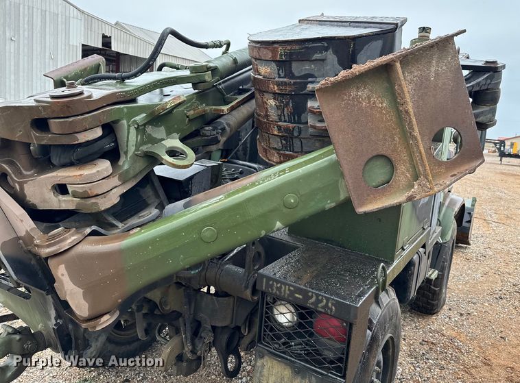 image for item EJ0304 Freightliner Unimog FLU419 emplacement excavator