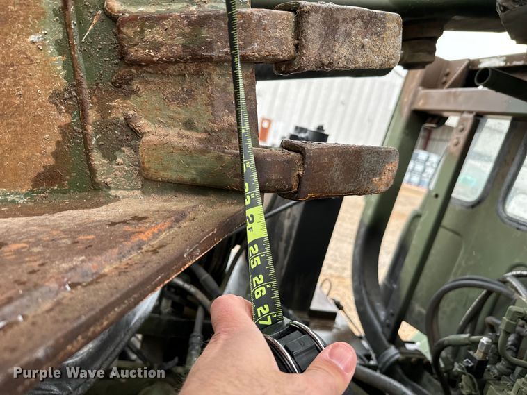 image for item EJ0304 Freightliner Unimog FLU419 emplacement excavator