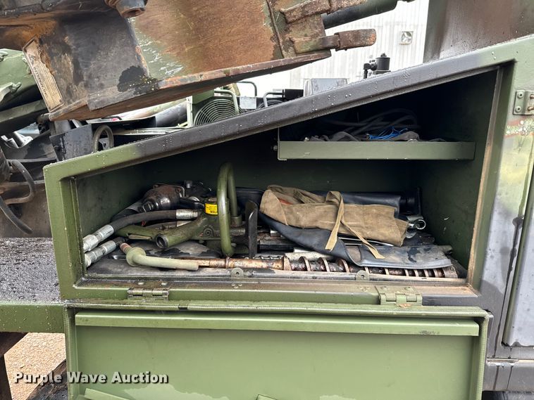 image for item EJ0304 Freightliner Unimog FLU419 emplacement excavator