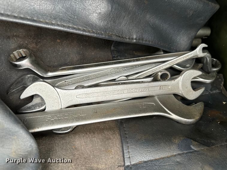 image for item EJ0304 Freightliner Unimog FLU419 emplacement excavator