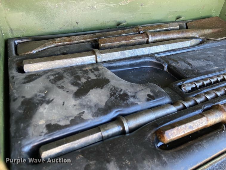 image for item EJ0304 Freightliner Unimog FLU419 emplacement excavator