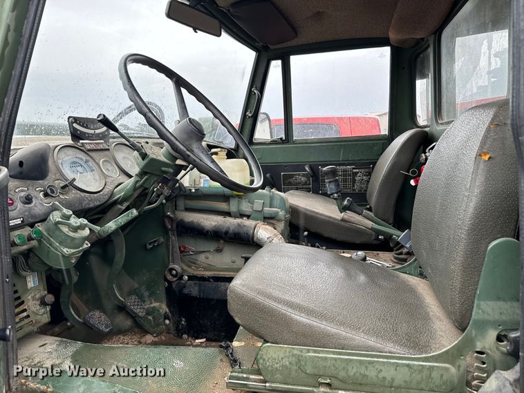 image for item EJ0304 Freightliner Unimog FLU419 emplacement excavator