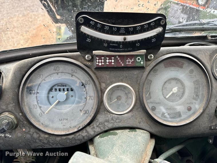 image for item EJ0304 Freightliner Unimog FLU419 emplacement excavator