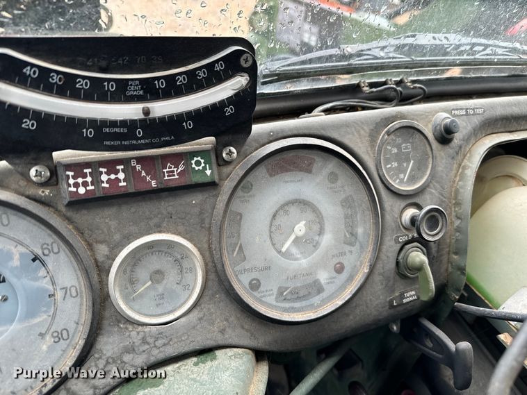 image for item EJ0304 Freightliner Unimog FLU419 emplacement excavator