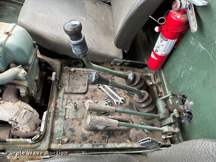 image for item EJ0304 Freightliner Unimog FLU419 emplacement excavator