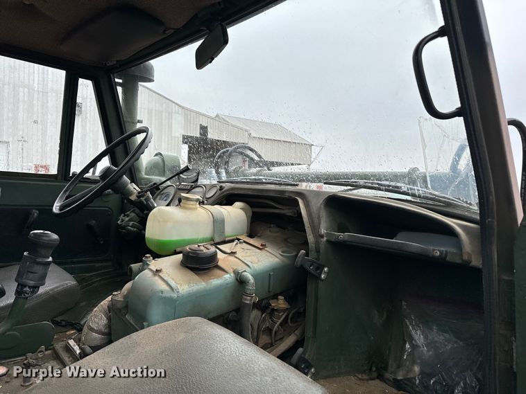 image for item EJ0304 Freightliner Unimog FLU419 emplacement excavator