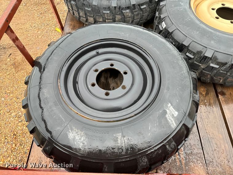 image for item EJ0304 Freightliner Unimog FLU419 emplacement excavator