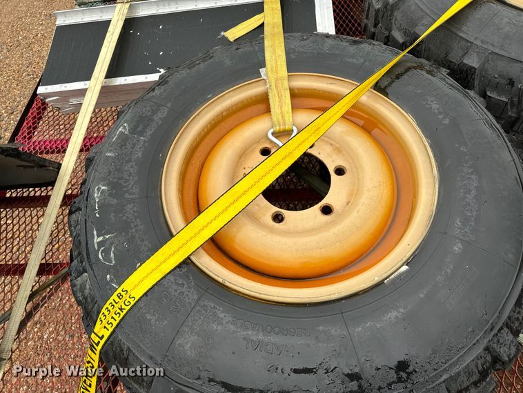 image for item EJ0304 Freightliner Unimog FLU419 emplacement excavator