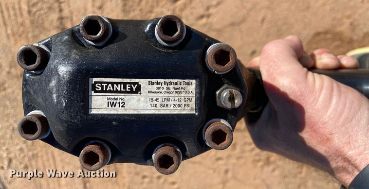 image for item EJ0304 Freightliner Unimog FLU419 emplacement excavator