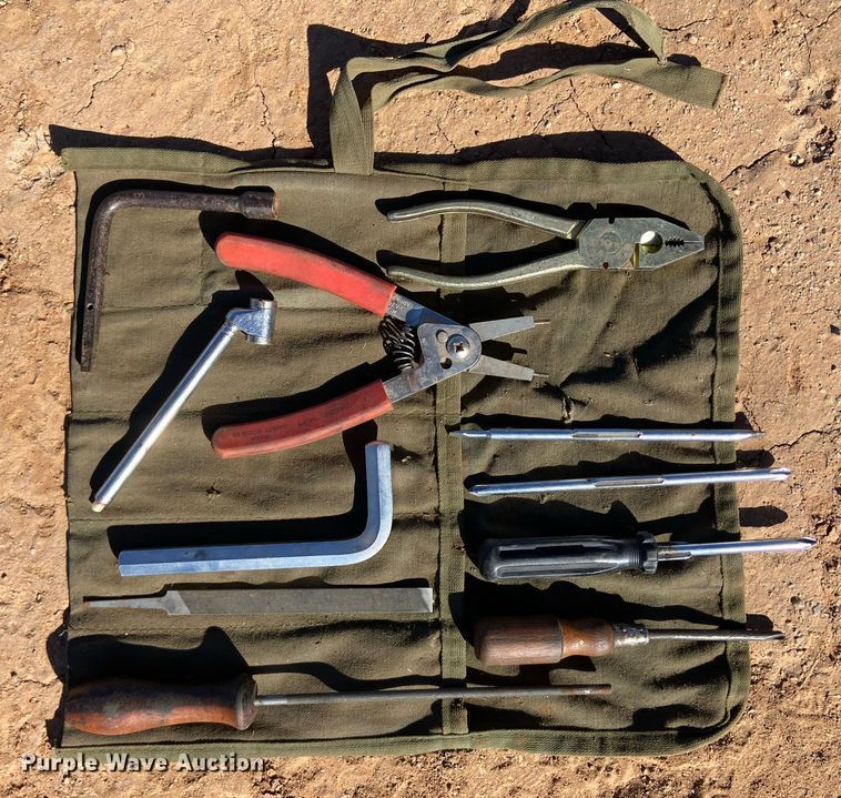 image for item EJ0304 Freightliner Unimog FLU419 emplacement excavator