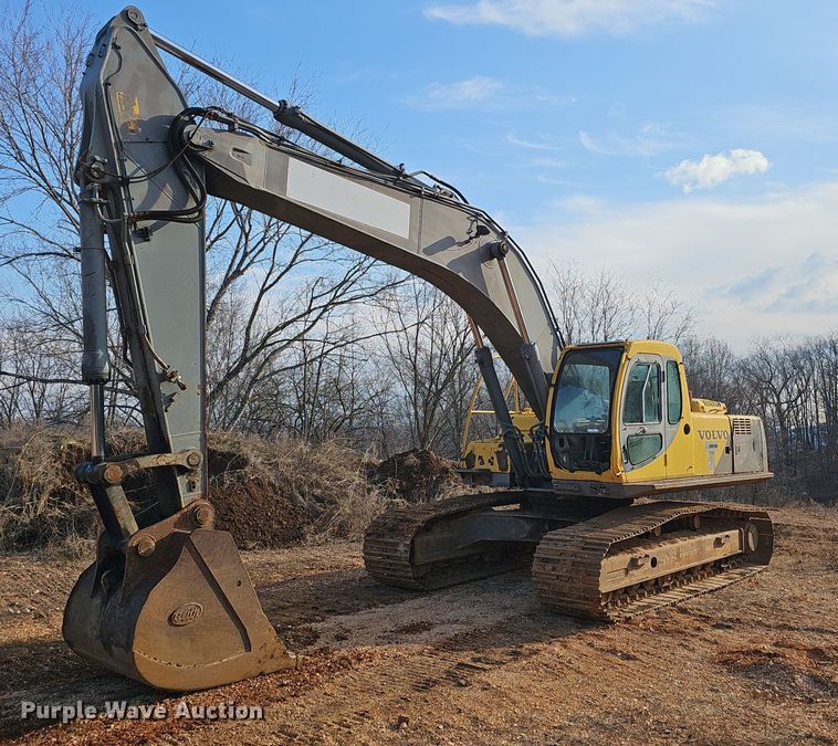 image for item EJ5921 2001 Volvo  EC290LC  excavator