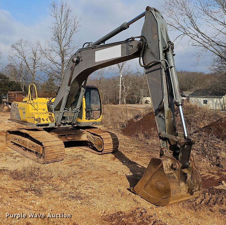 image for item EJ5921 2001 Volvo  EC290LC  excavator