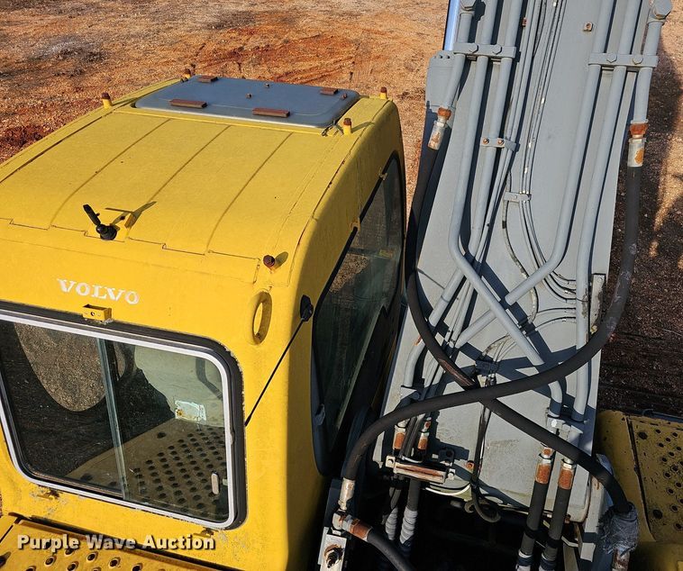 image for item EJ5921 2001 Volvo  EC290LC  excavator