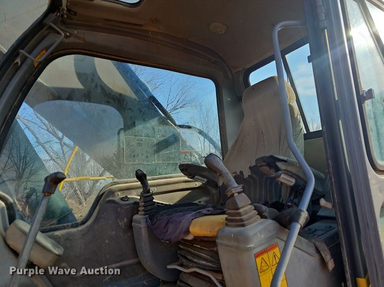 image for item EJ5921 2001 Volvo  EC290LC  excavator