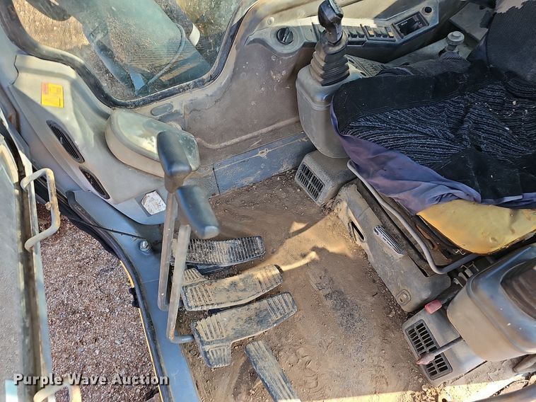 image for item EJ5921 2001 Volvo  EC290LC  excavator