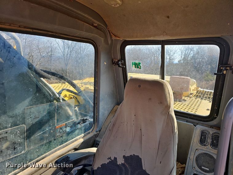 image for item EJ5921 2001 Volvo  EC290LC  excavator