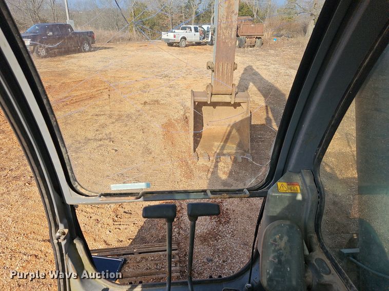 image for item EJ5921 2001 Volvo  EC290LC  excavator