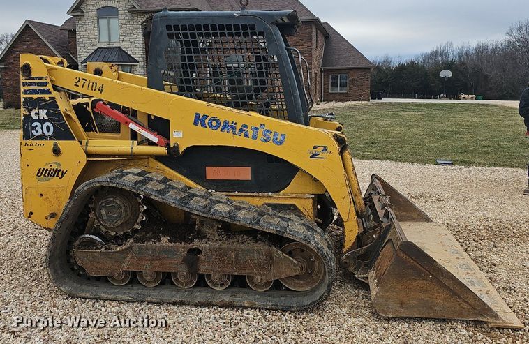 image for item EJ5923 2007 Komatsu  CK30-1 tracked skid steer loader